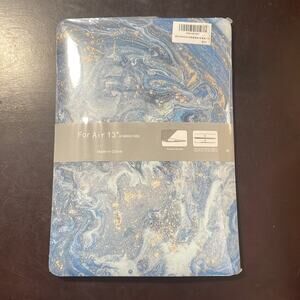 MacBook Air 13” blue/gold galaxy design shell case
